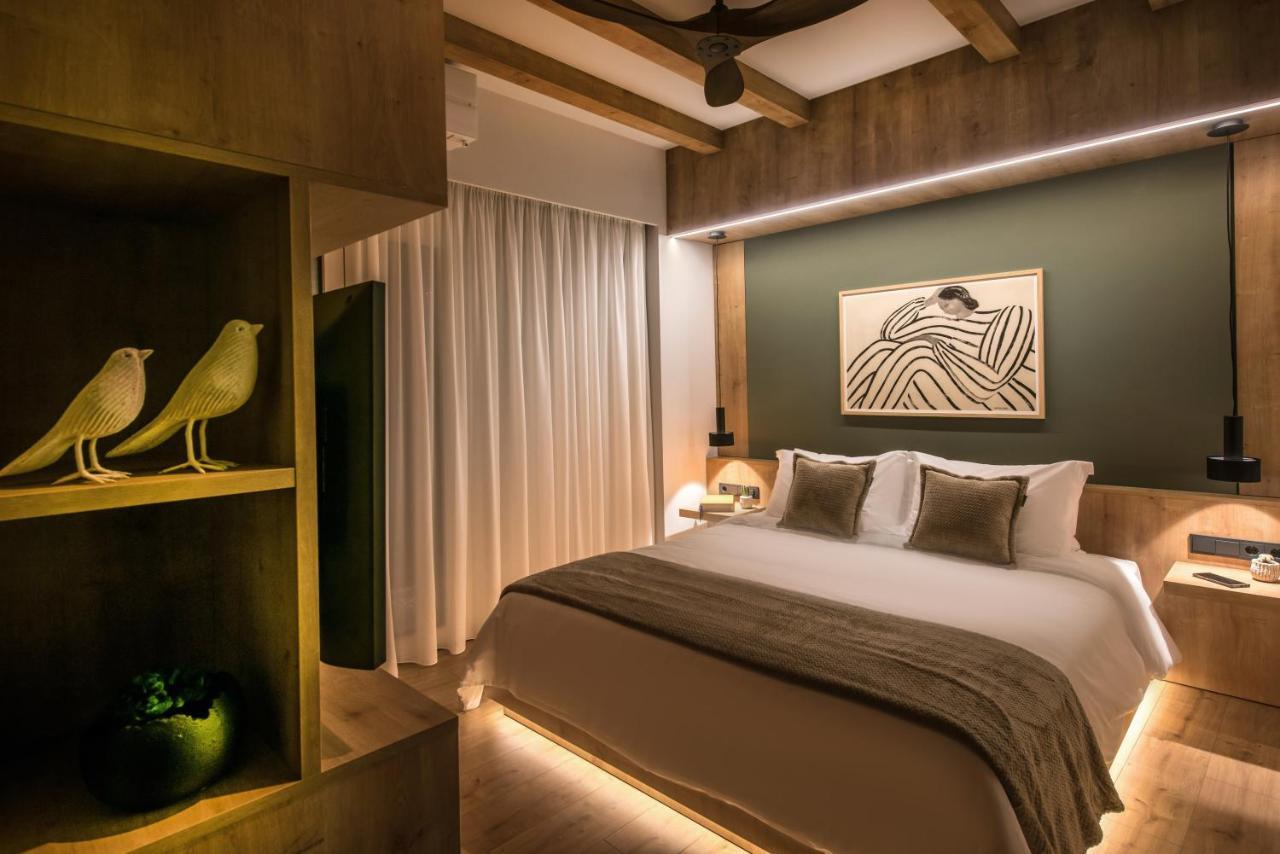 Relaxo Collection Luxury Suites In The Heart Of Heraklion Esterno foto