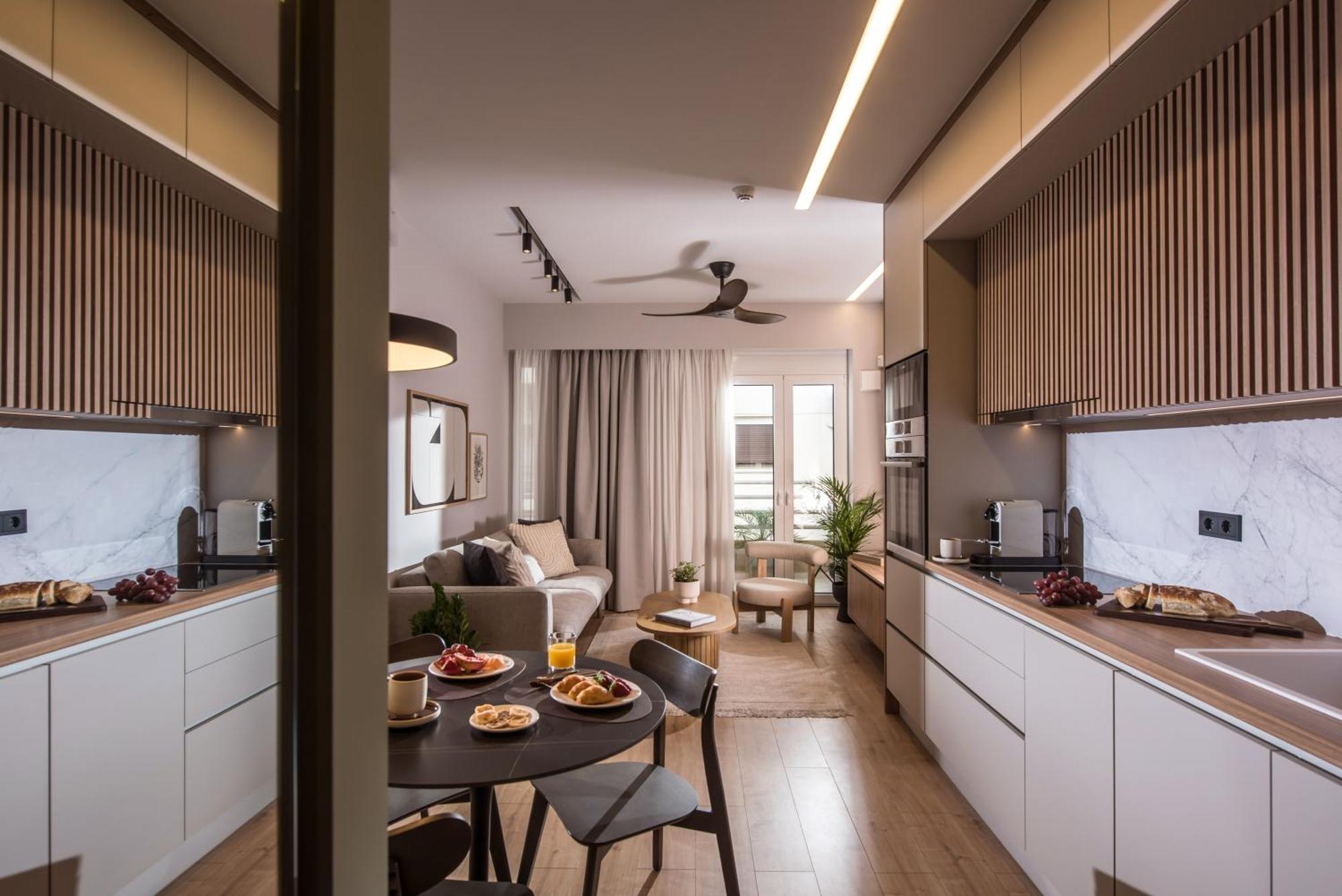 Relaxo Collection Luxury Suites In The Heart Of Heraklion Esterno foto